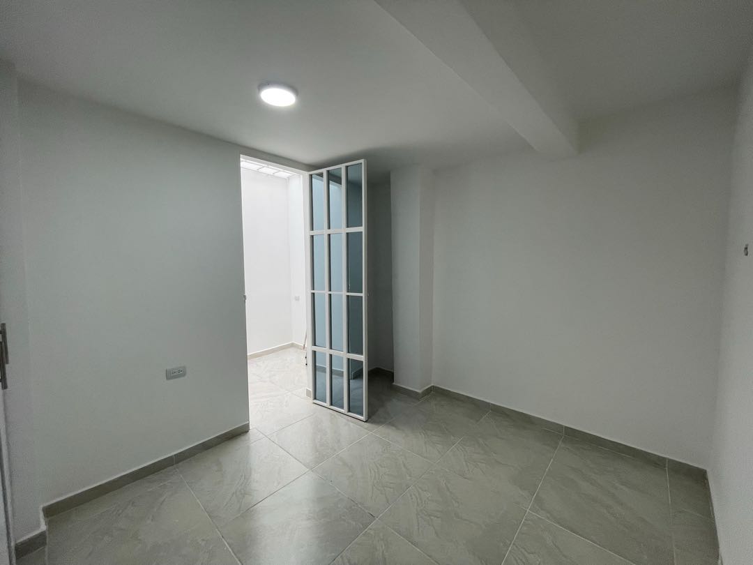 SE VENDE CASA MULTIFAMILIAR EN JUNIN