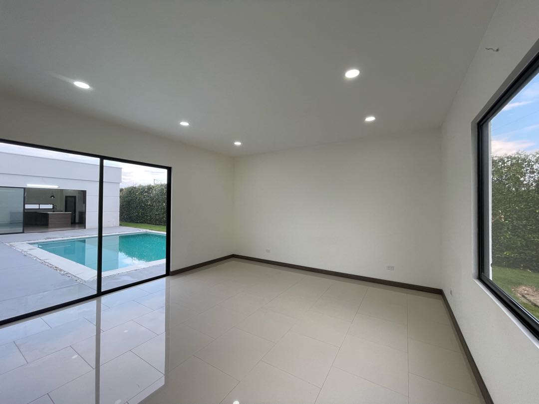 SE VENDE CASA NUEVA EN LA MORADA JAMUNDÍ- CLUB DE CAMPO LA MORADA