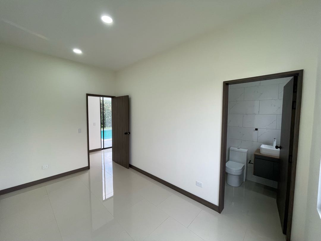 SE VENDE CASA NUEVA EN LA MORADA JAMUNDÍ- CLUB DE CAMPO LA MORADA