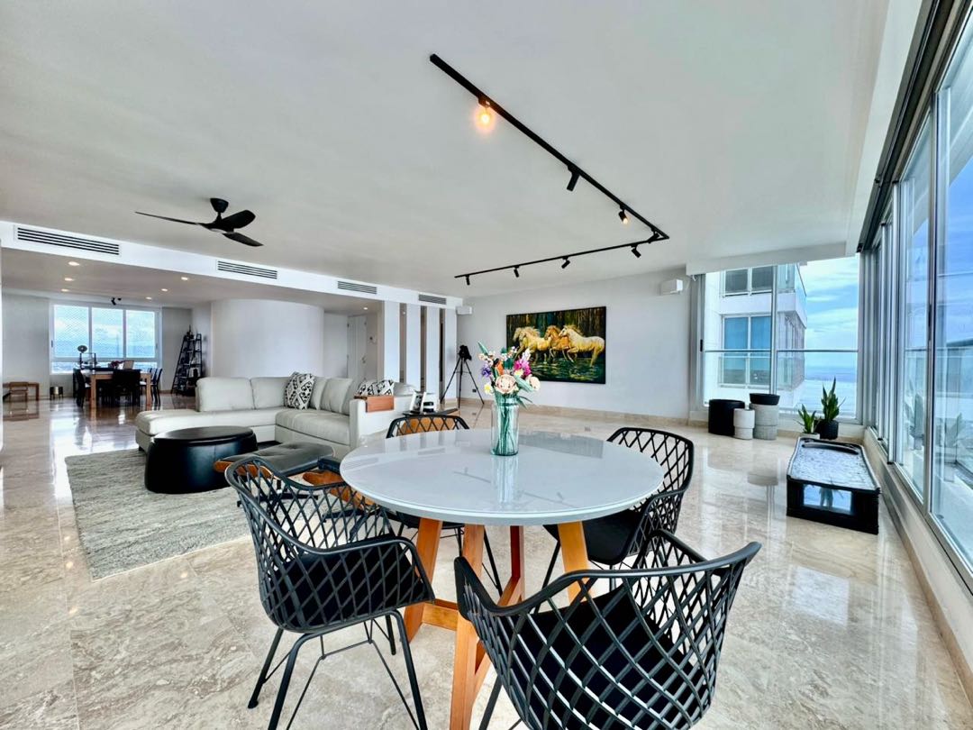 Se Vende en PH Murano, Costa del Este