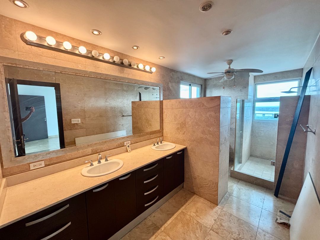 Se Vende en PH Puntarenas, Coco del Mar