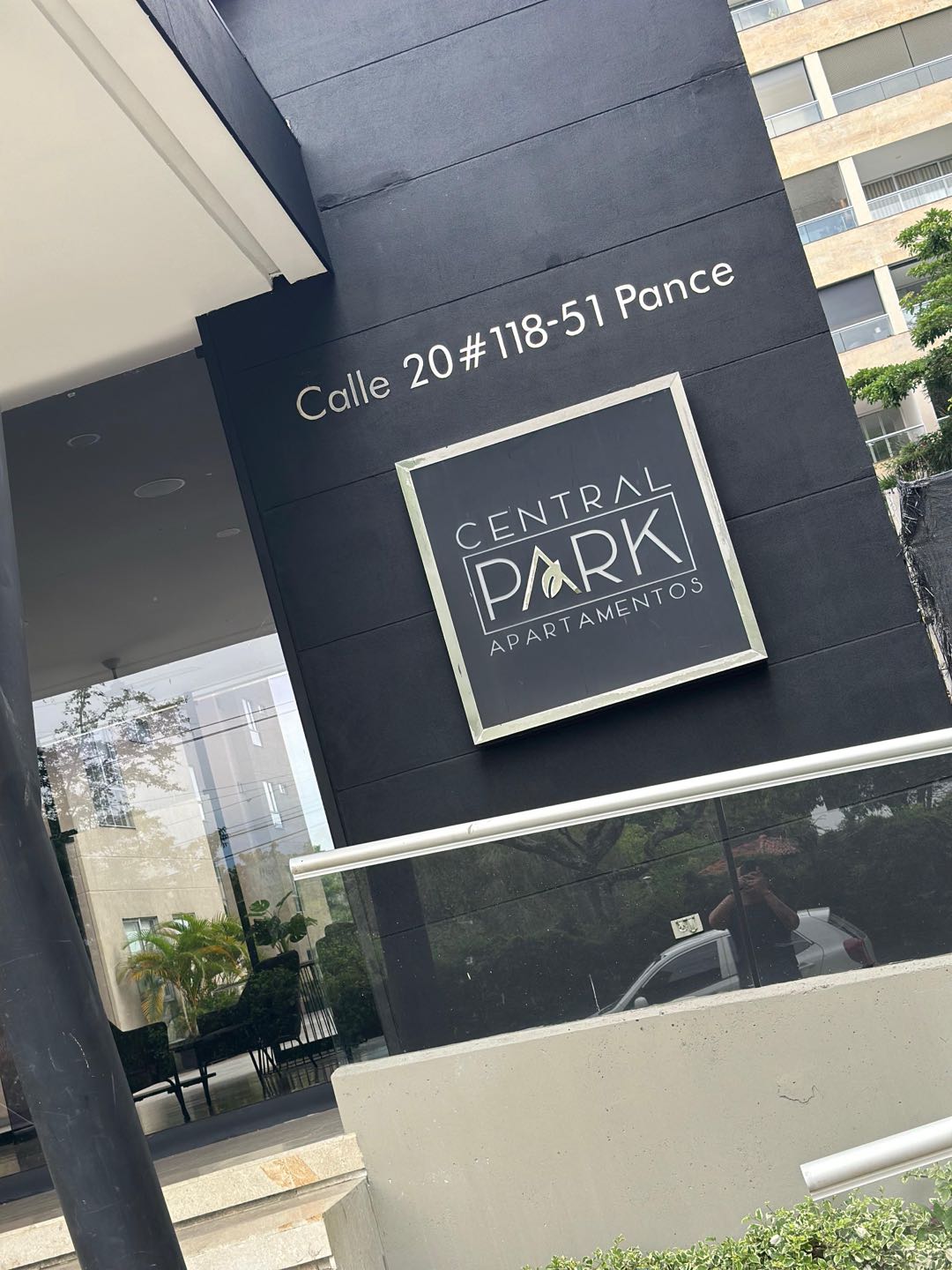 SE VENDE EXCLUSIVO APARTAMENTO EN CENTRAL PARK PANCE