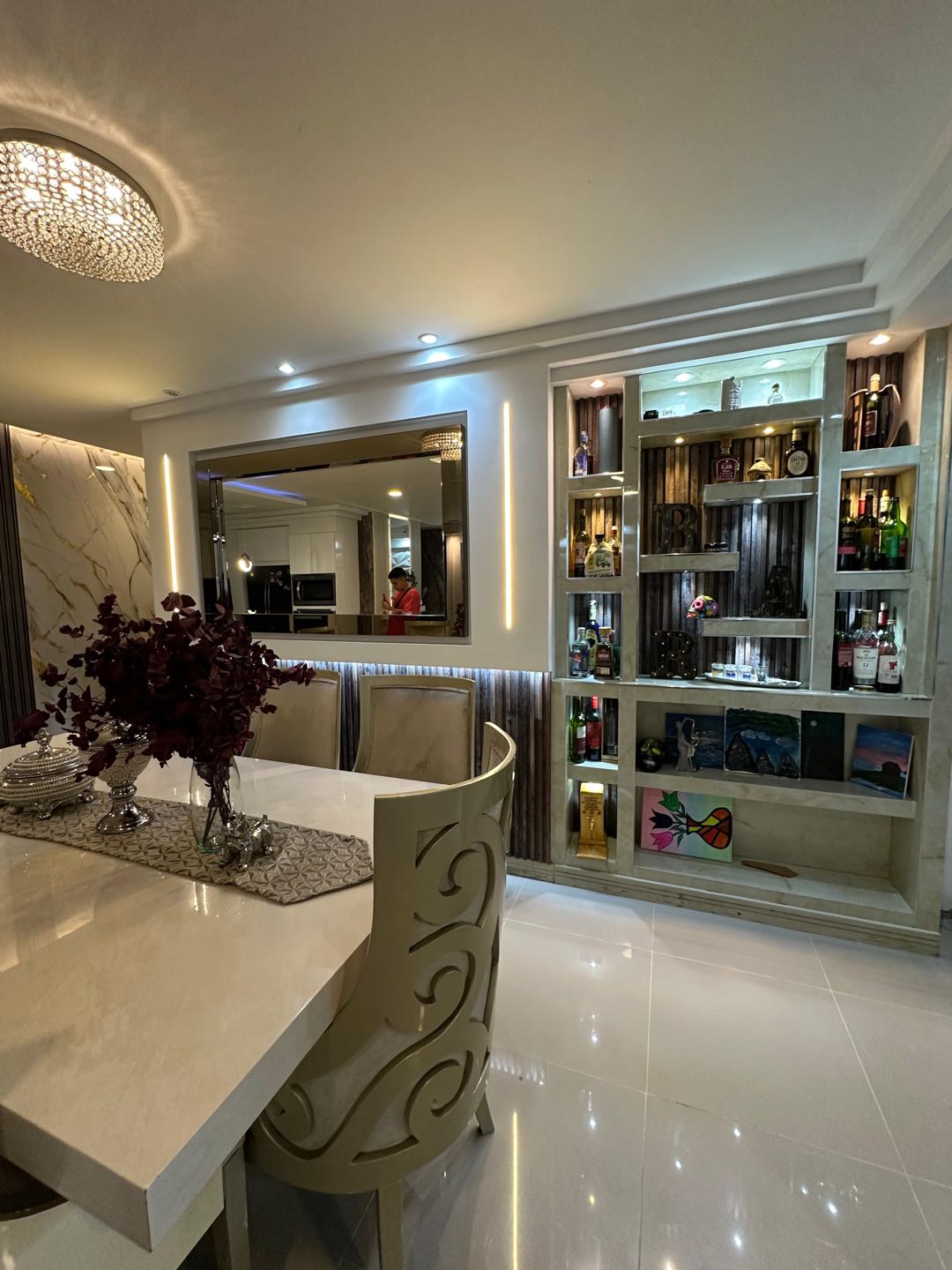SE VENDE EXCLUSIVO APARTAMENTO EN CENTRAL PARK PANCE