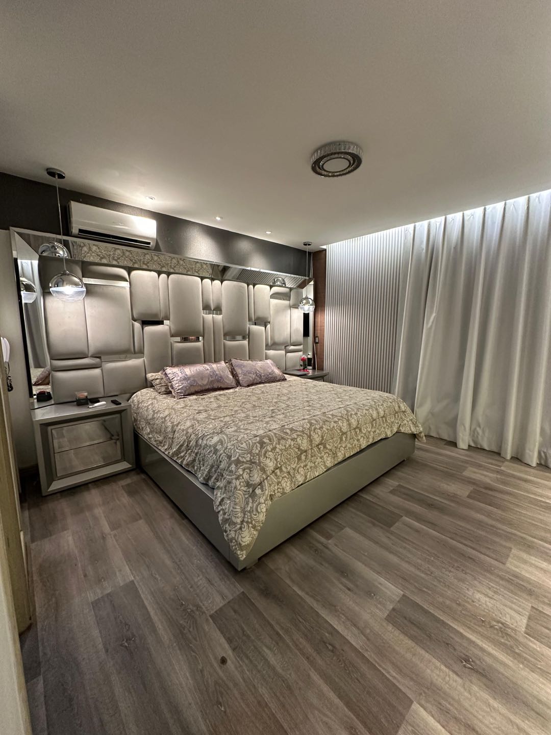SE VENDE EXCLUSIVO APARTAMENTO EN CENTRAL PARK PANCE