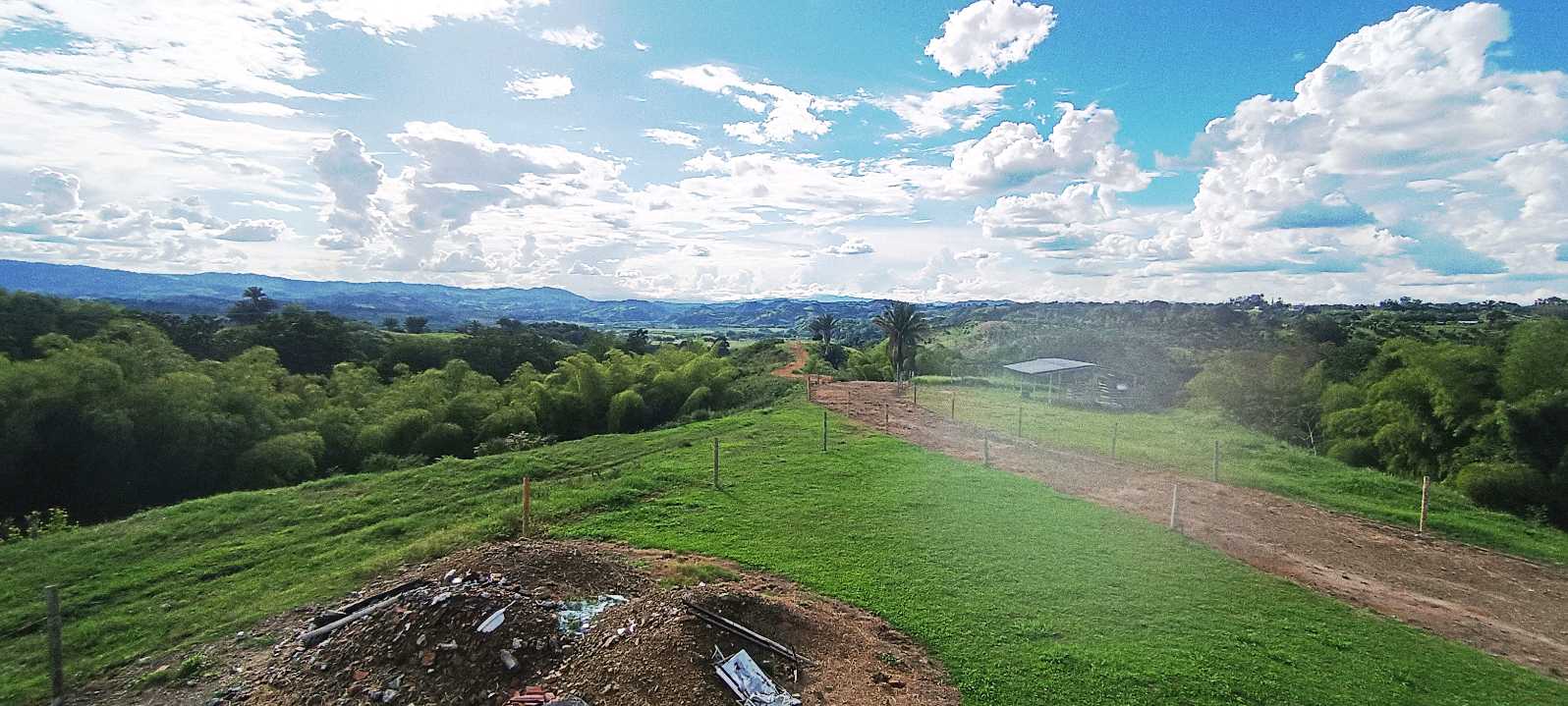 SE VENDE FINCA 84 CUADRAS EN TEBAIDA QUINDÍO. URBANIZABLE.