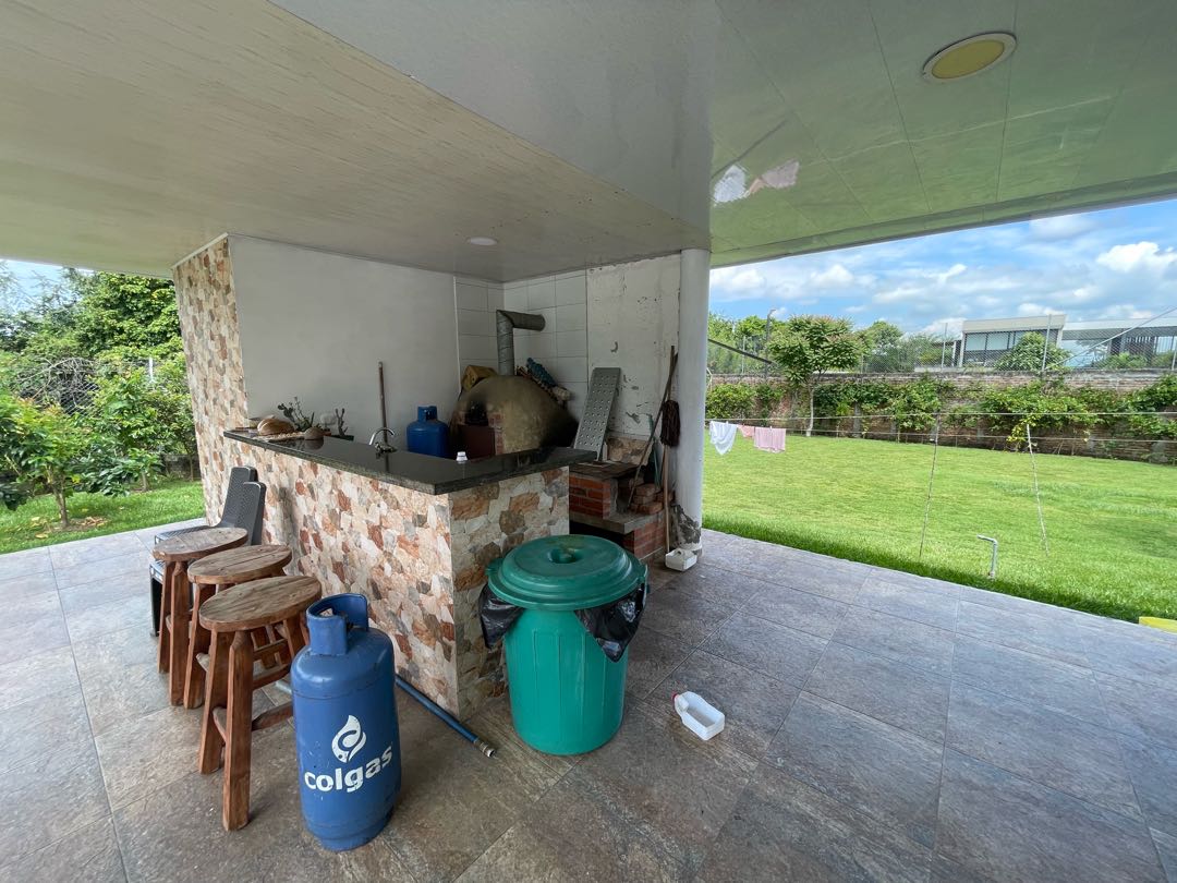 Detalle Inmueble Principal 13 SE VENDE FINCA DE LUJO EN SANTA ELENA VALLE