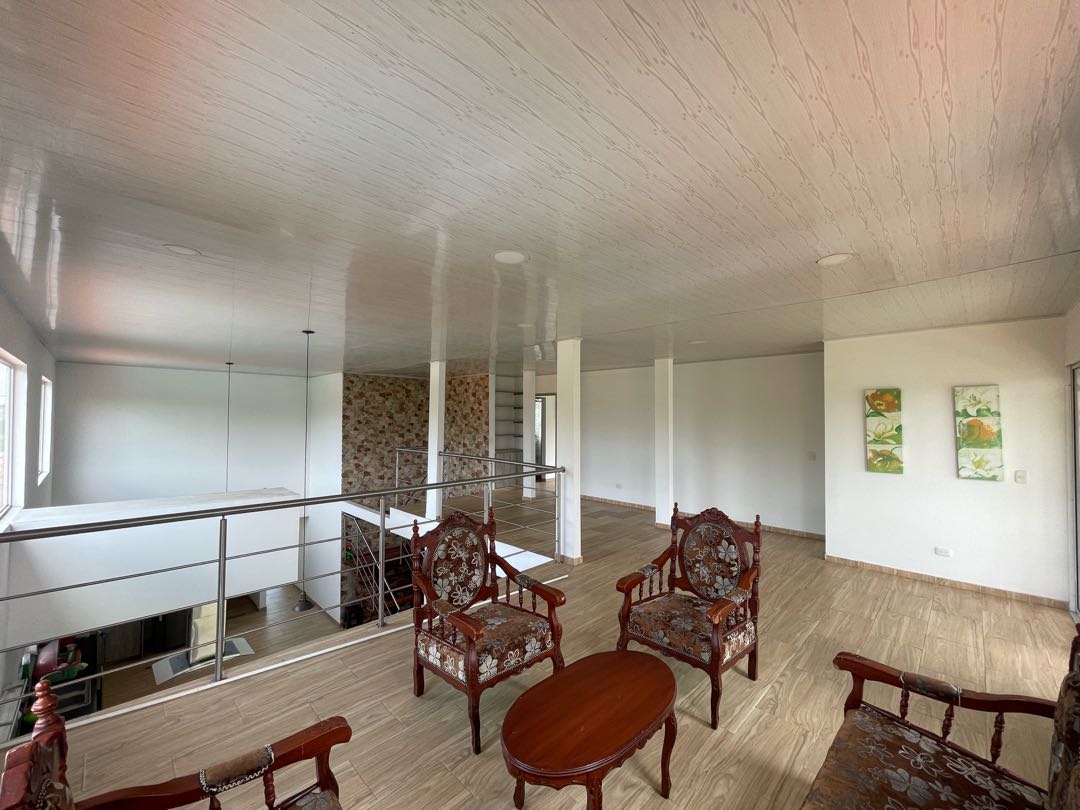 Detalle Inmueble Principal 26 SE VENDE FINCA DE LUJO EN SANTA ELENA VALLE