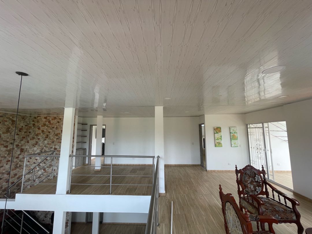 Detalle Inmueble Principal 28 SE VENDE FINCA DE LUJO EN SANTA ELENA VALLE