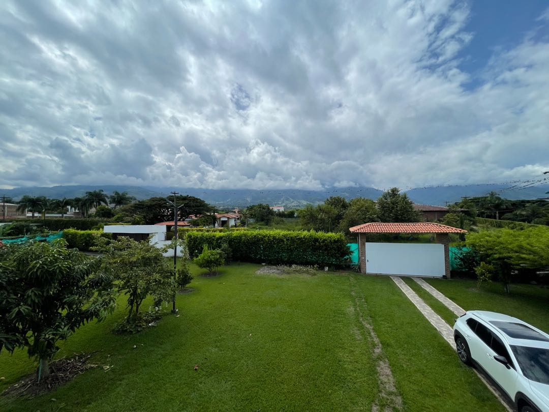 Detalle Inmueble Principal 33 SE VENDE FINCA DE LUJO EN SANTA ELENA VALLE