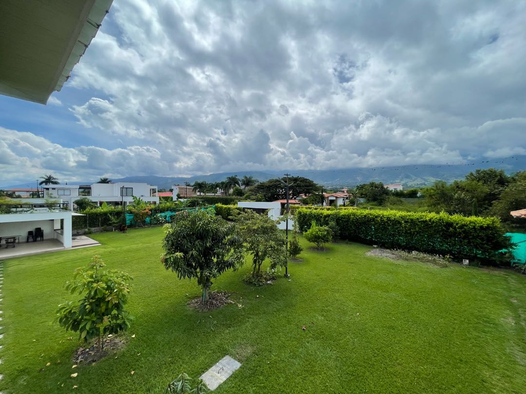 Detalle Inmueble Principal 34 SE VENDE FINCA DE LUJO EN SANTA ELENA VALLE
