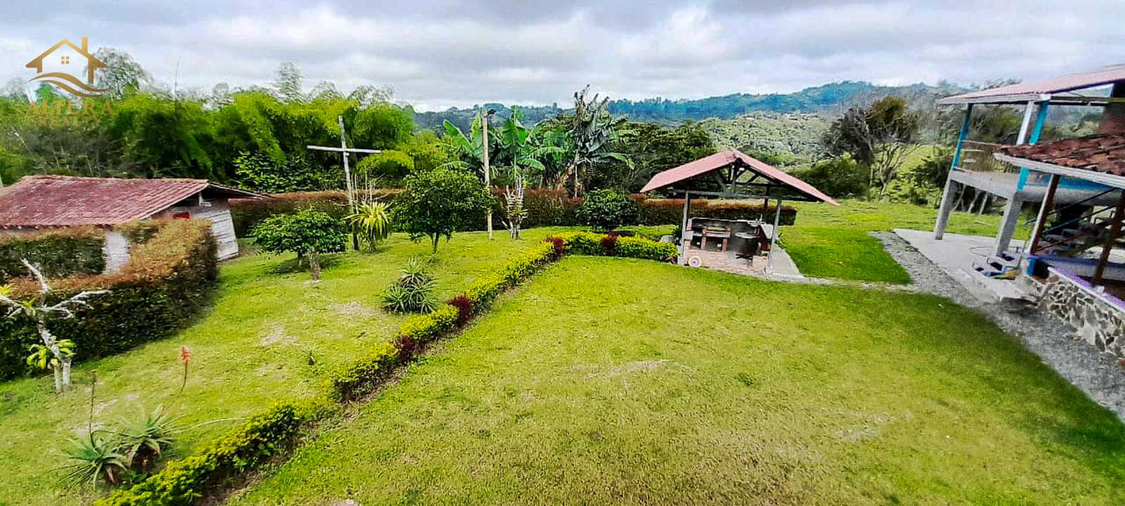 SE VENDE FINCA EN CIRCASIA