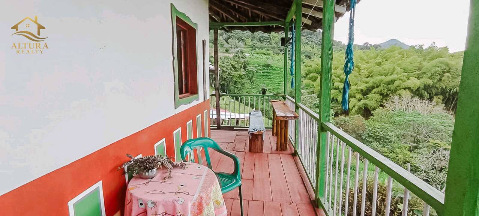 SE VENDE FINCA EN SALENTO QUINDIO