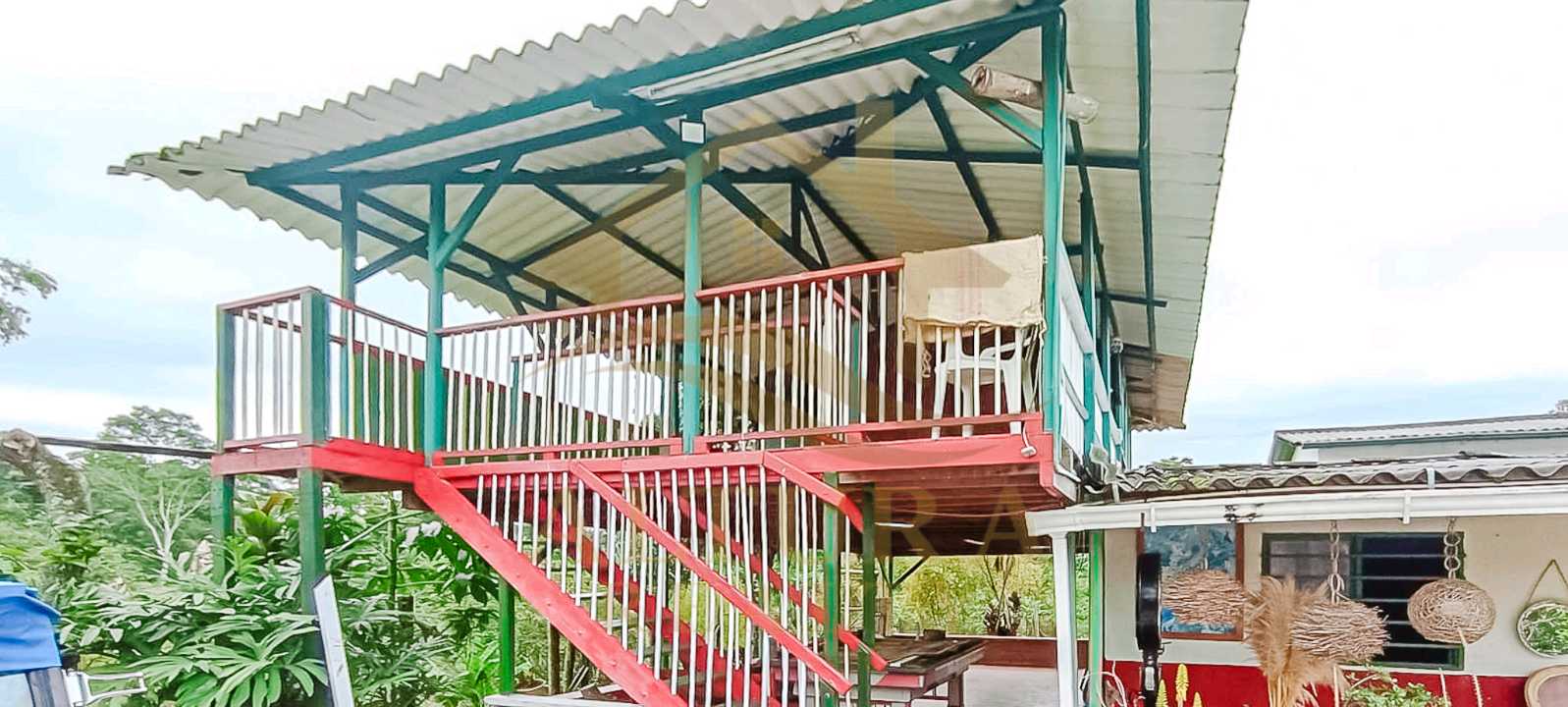 SE VENDE FINCA VIA CIRCASIA- MONTENEGRO