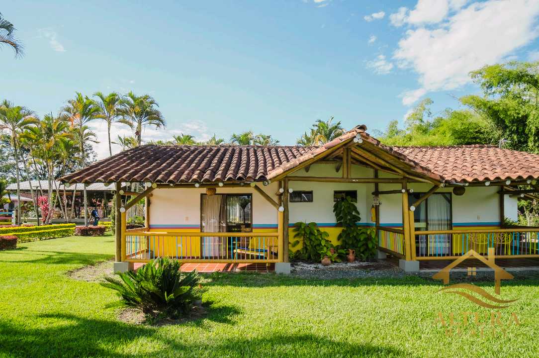 SE VENDE HOTEL CERCA AEROPUERTO ARMENIA