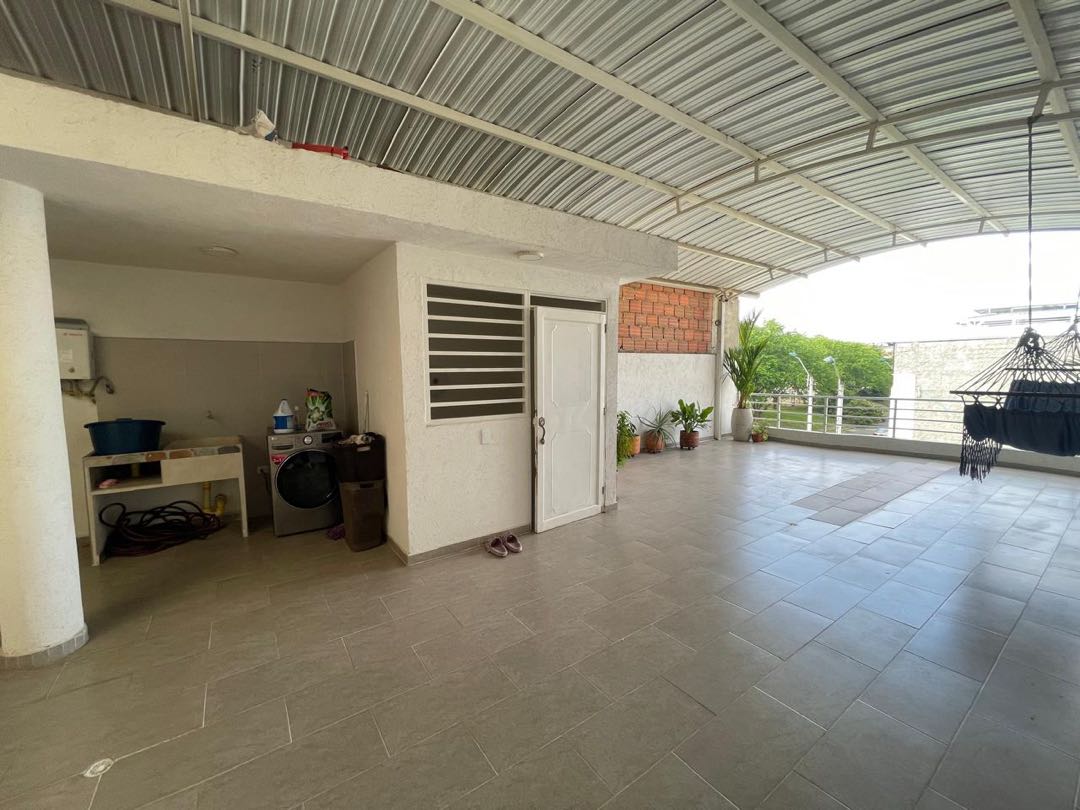 SE VENDE LINDA CASA EN VILLAMAGNA CIUDAD 2000