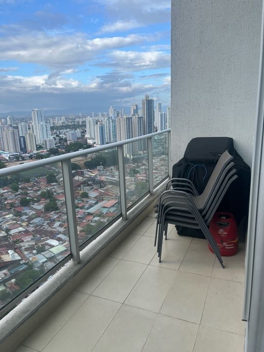 Se vende Loft de 3 habitaciones en PH Oceanaire Punta Pacifica
