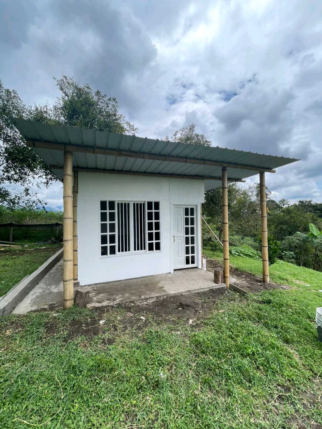 SE VENDE LOTE EN CIRCASIA EXCELENTE UBICACION