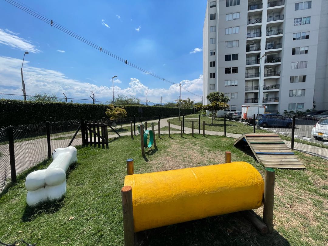 SE VENDE LUJOSO APARTAMENTO EN CAFETO KACHIPAY