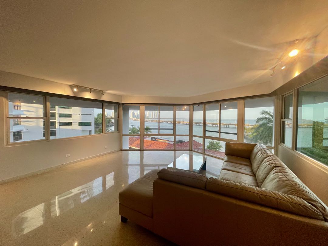 SE ALQUILA EN MARINA DEL REY, COCO DEL MAR