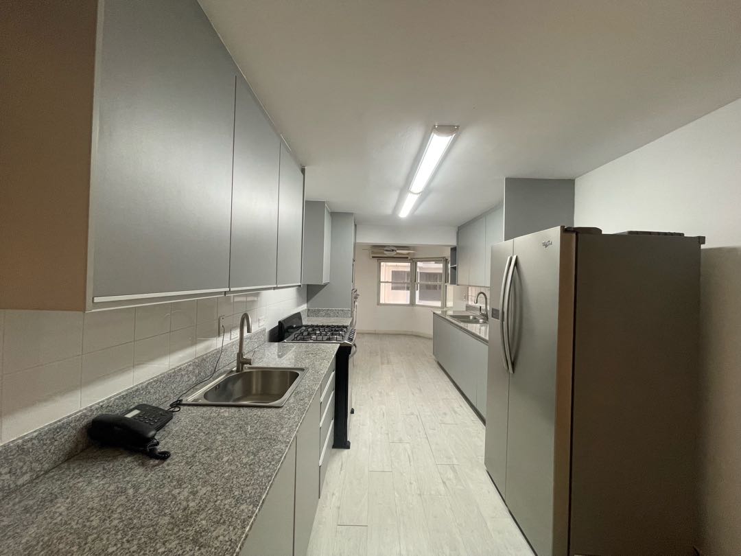 SE ALQUILA EN MARINA DEL REY, COCO DEL MAR