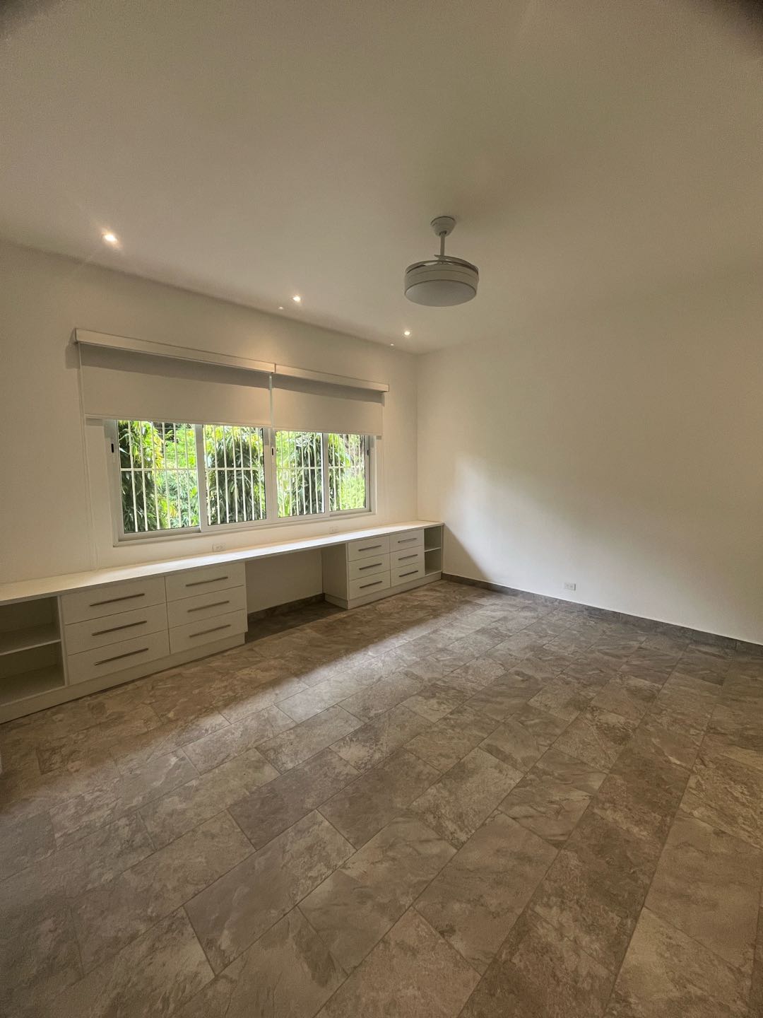 Se Vende o Alquila Casa en Altos del Golf