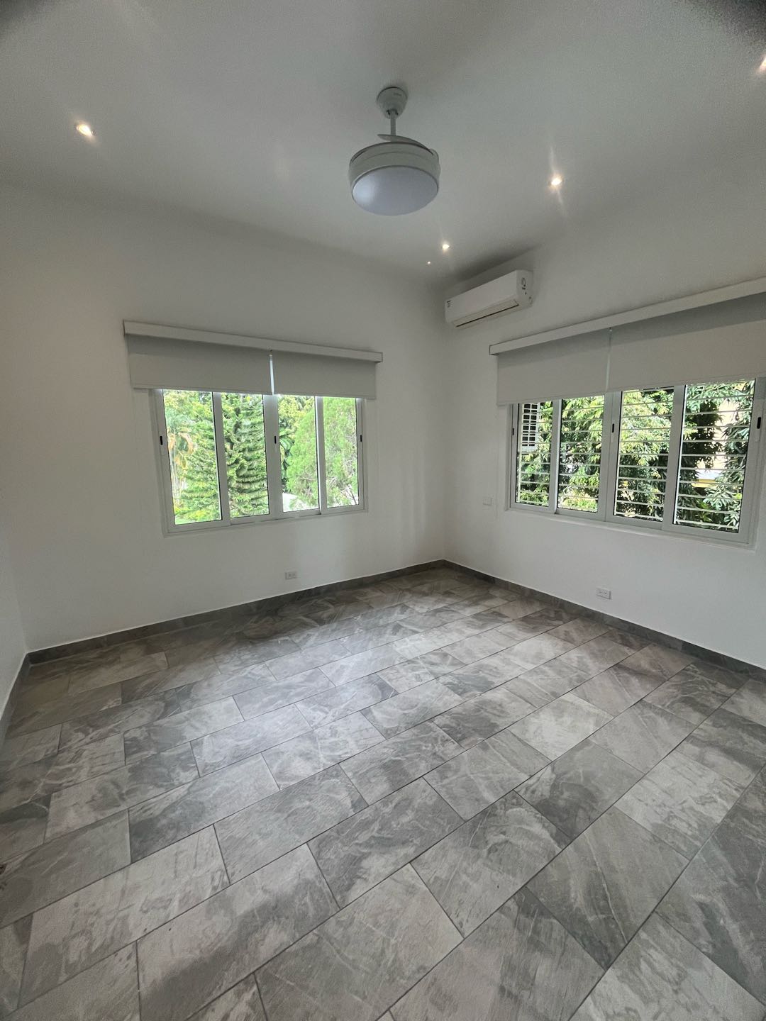 Se Vende o Alquila Casa en Altos del Golf