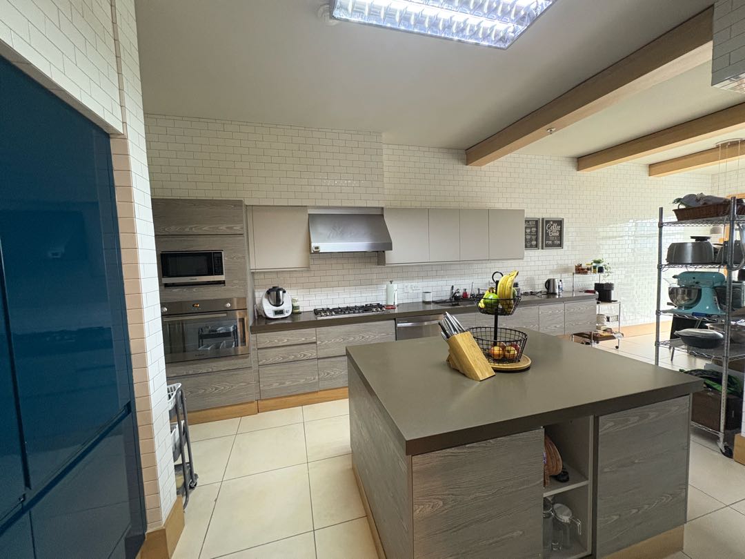 Se Vende PH The Reserve en Santa Maria (acabados hecho por Diseñadora)