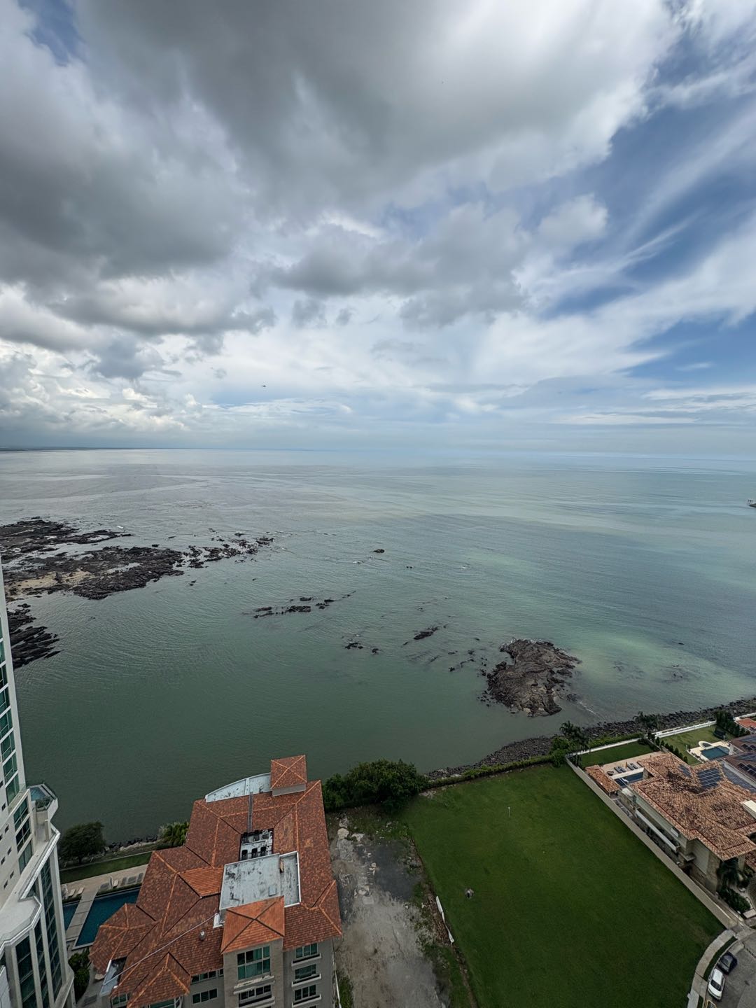 Se Vende Pacific Point Torre 300