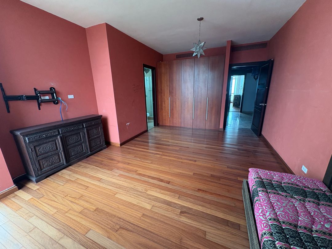 Se Vende Pacific Point Torre 300