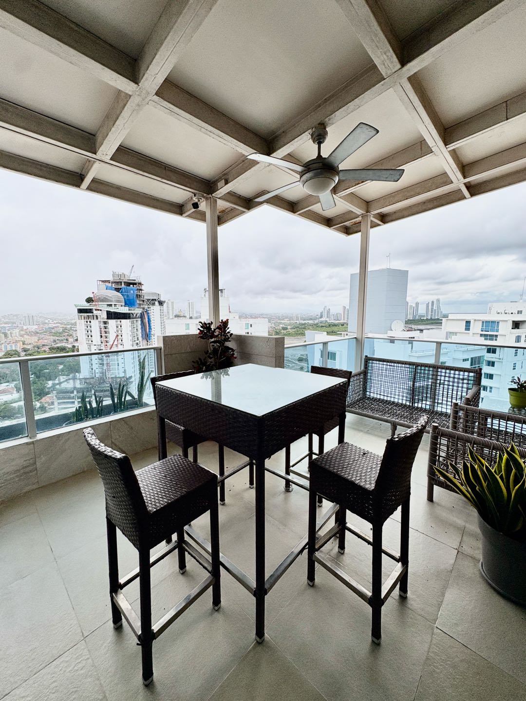 Se Vende Penthouse en Coco del Mar