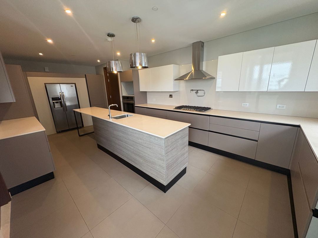 SE VENDE PH ALLEGRA, SANTA MARIA