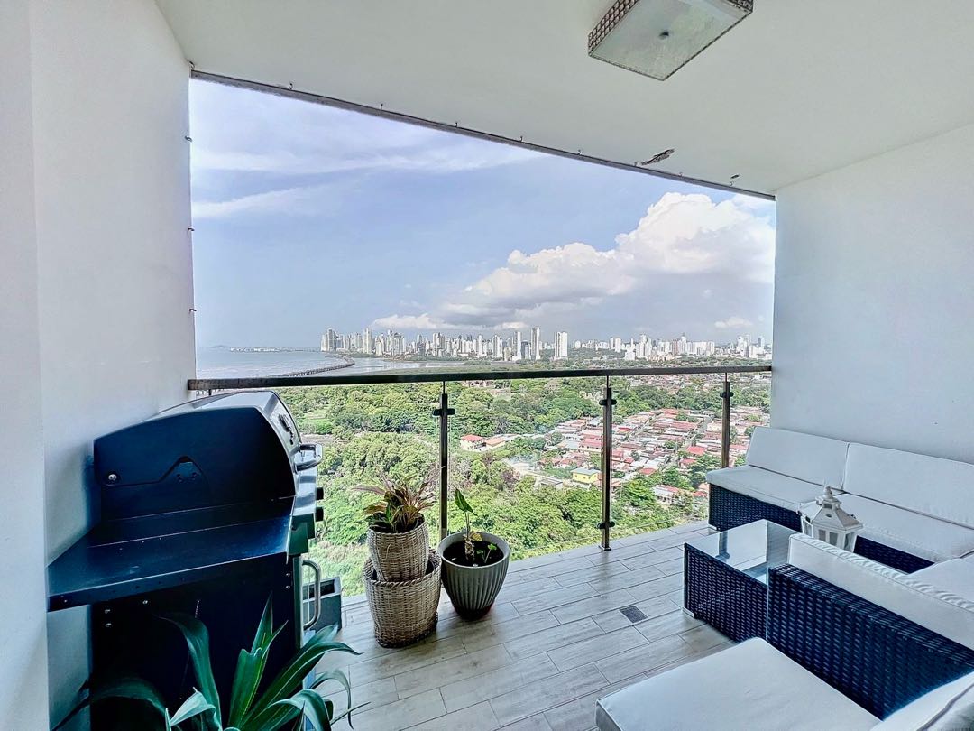 Se Vende en PH Bali con Vista al Mar