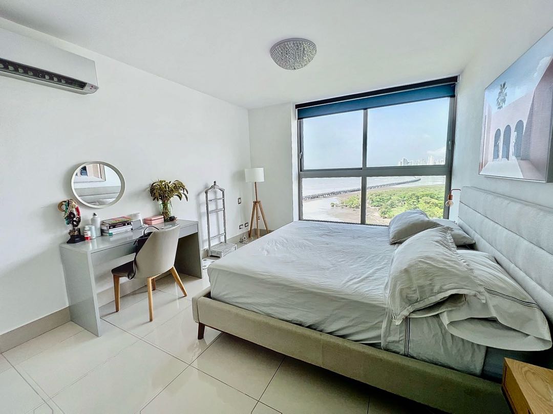 Se Vende en PH Bali con Vista al Mar