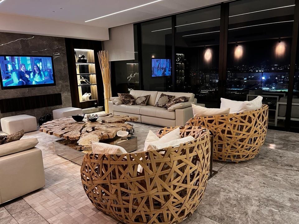 Se Vende PH Empire en Santa Maria