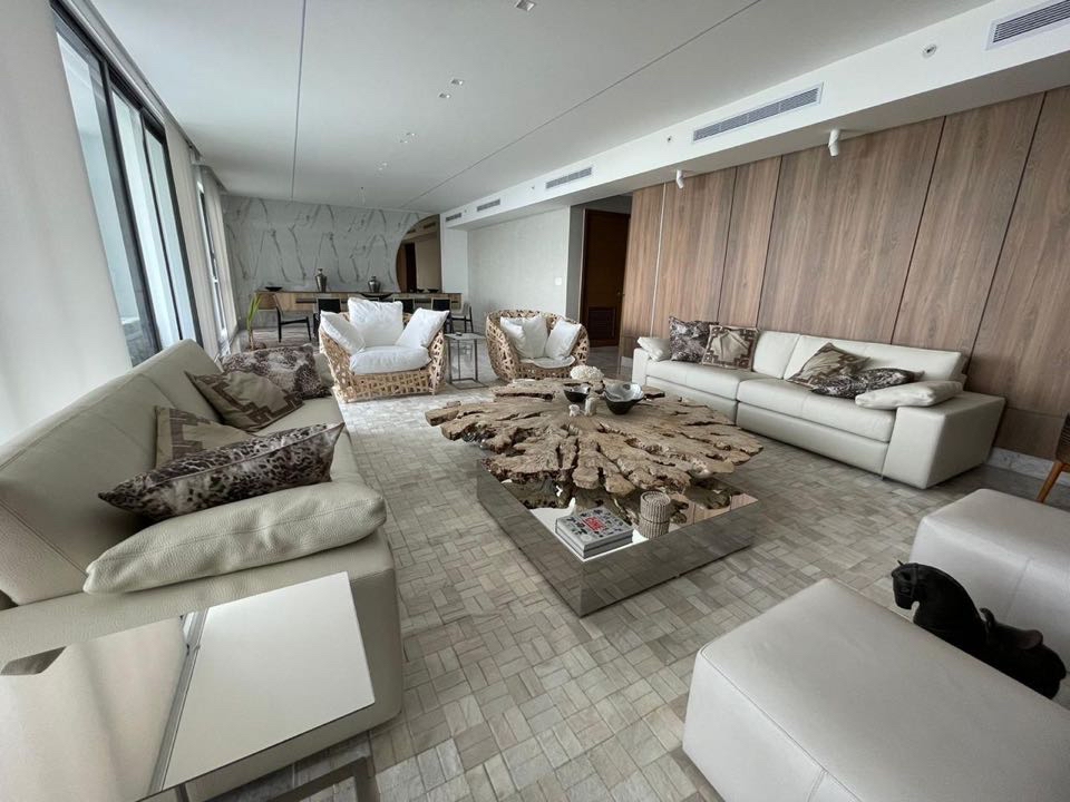 Se Vende PH Empire en Santa Maria