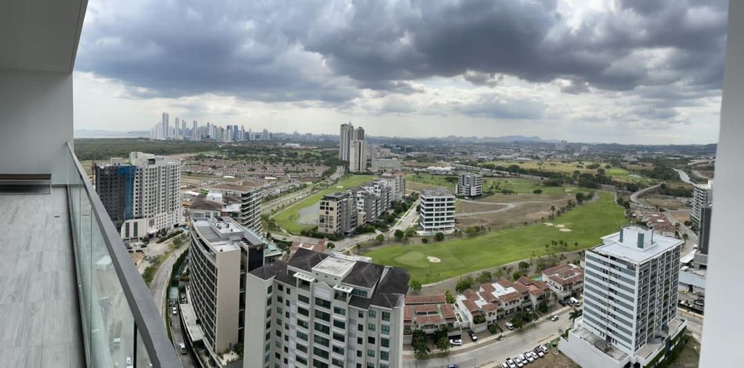 Se Vende PH Empire en Santa Maria