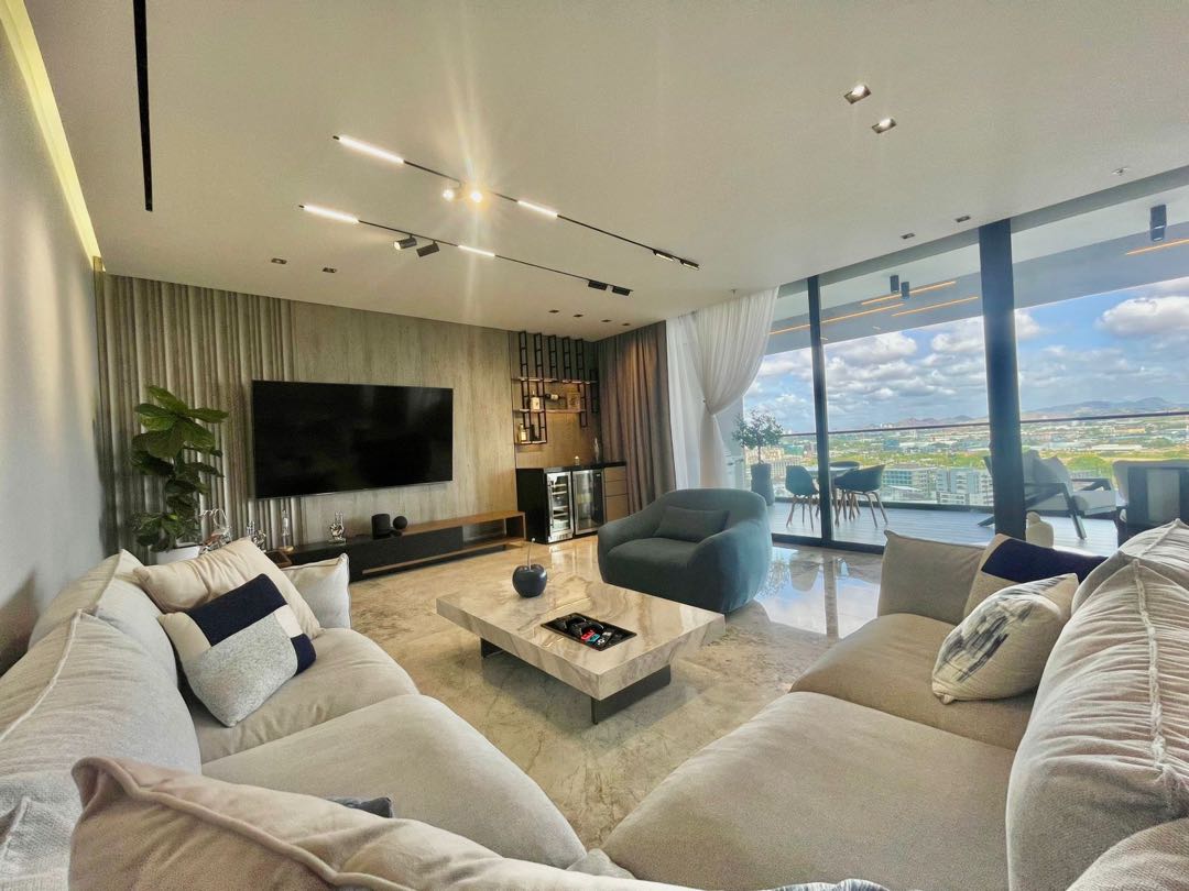 Se Vende PH Empire en Santa Maria