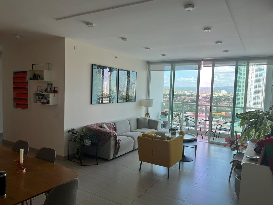 Se Vende PH Asia en Costa del Este