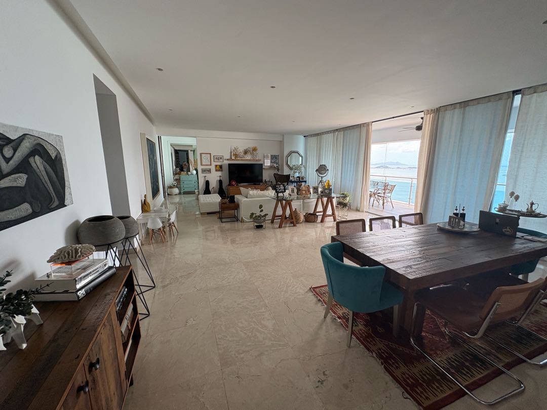 Se Vende Piso Alto Aqualina