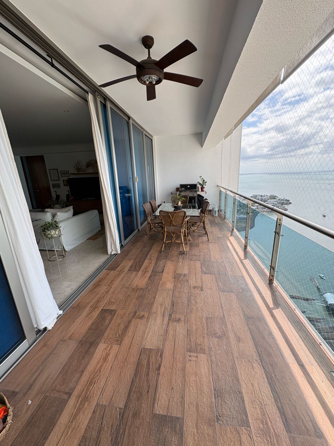 Se Vende Piso Alto Aqualina