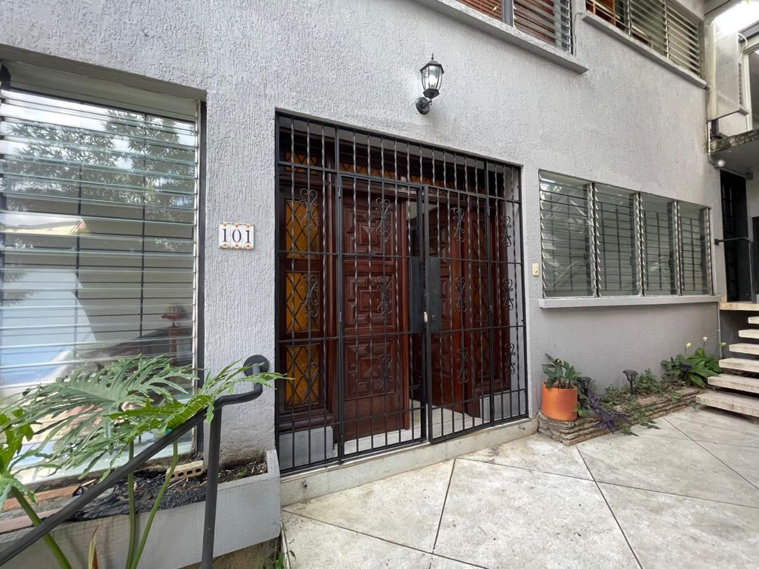 SE VENDE PRIVILEGIADO APARTAMENTO EN NORMANDÍA – OESTE DE CALI