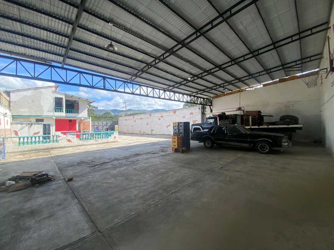 Terreno con casa comercial y Galpón en venta Bejuma TU-9576291 - Foto 9