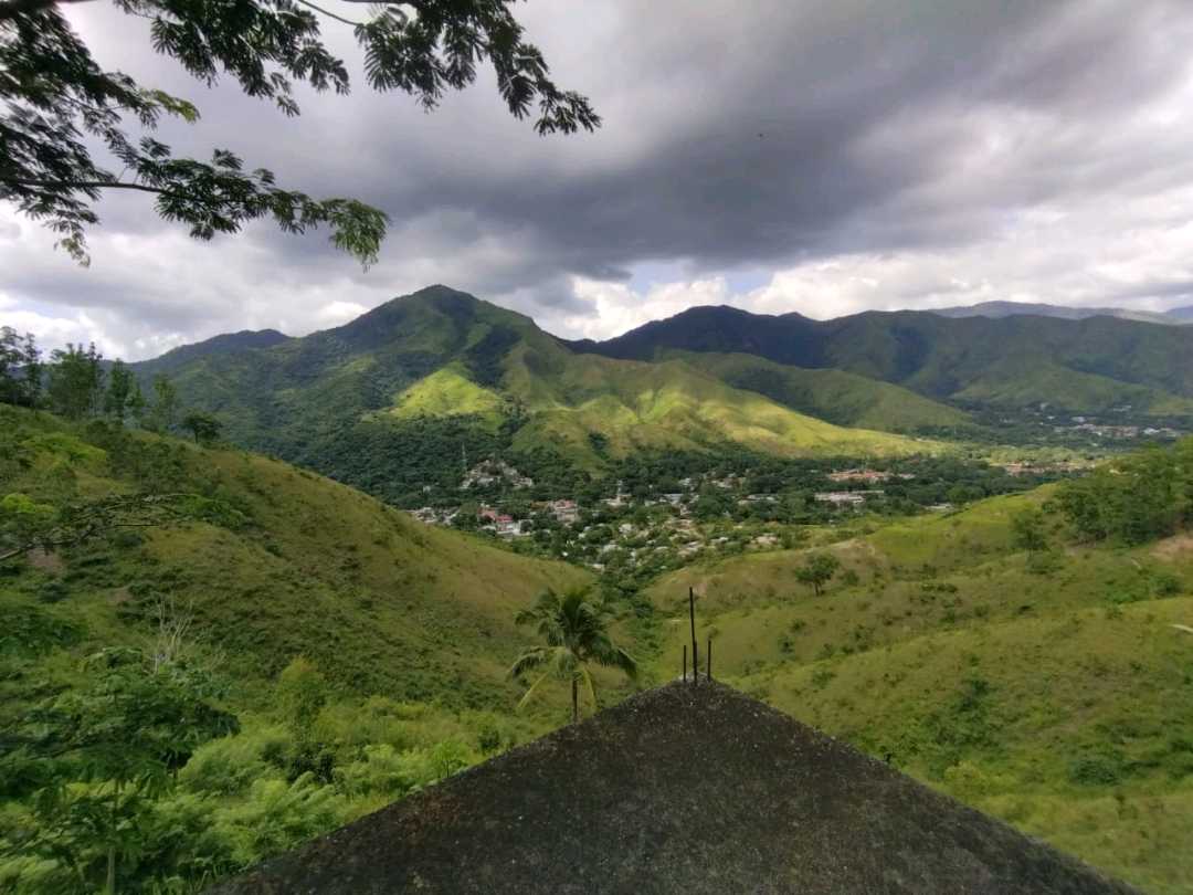 Terreno en venta en naguanagua la entrada OM-9755689 - Foto 1