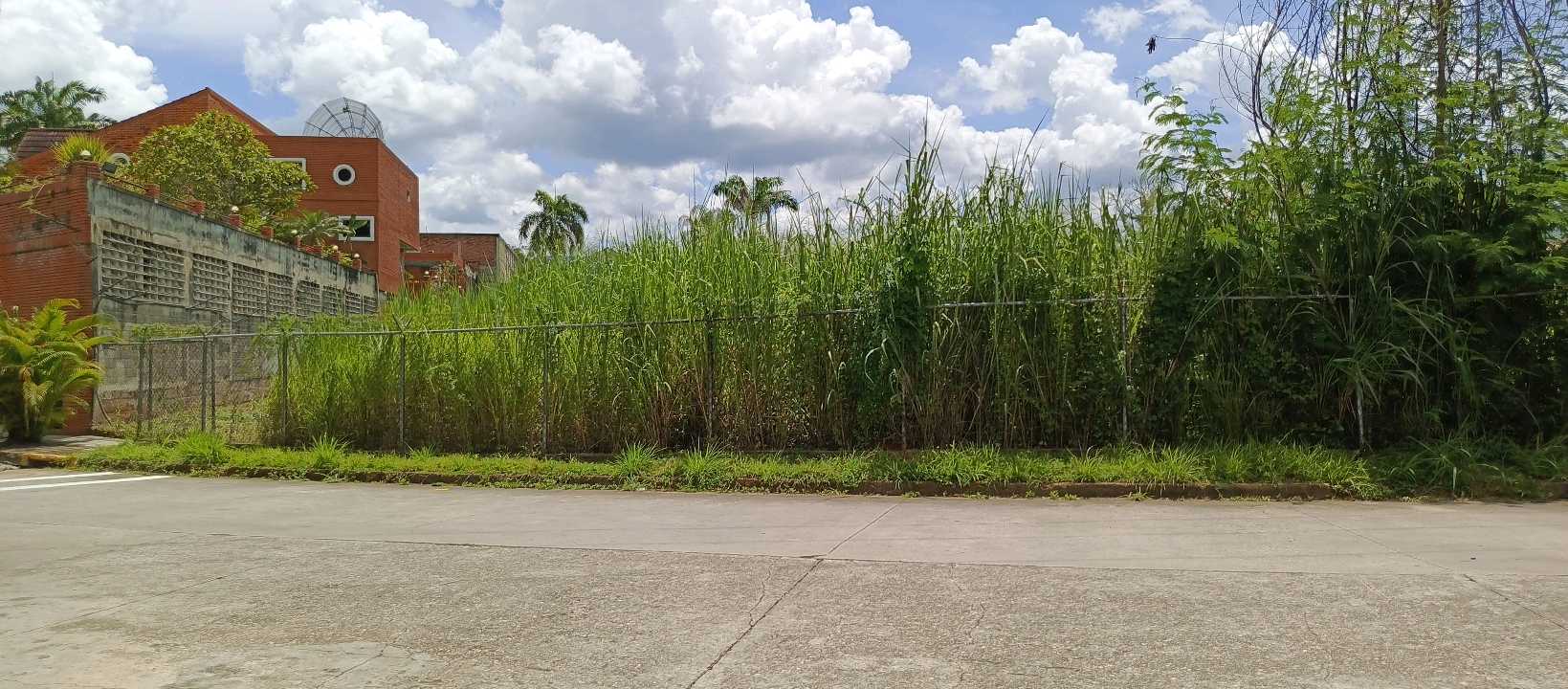 TERRENO EN VENTA EN URB. GUATAPARO COUNTRY CLUB VALENCIA CRCB-9218885 - Foto 9