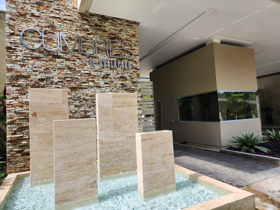 Town House en Alquiler Cumbres de Guataparo  Valencia MRR-9337697 - Foto 2