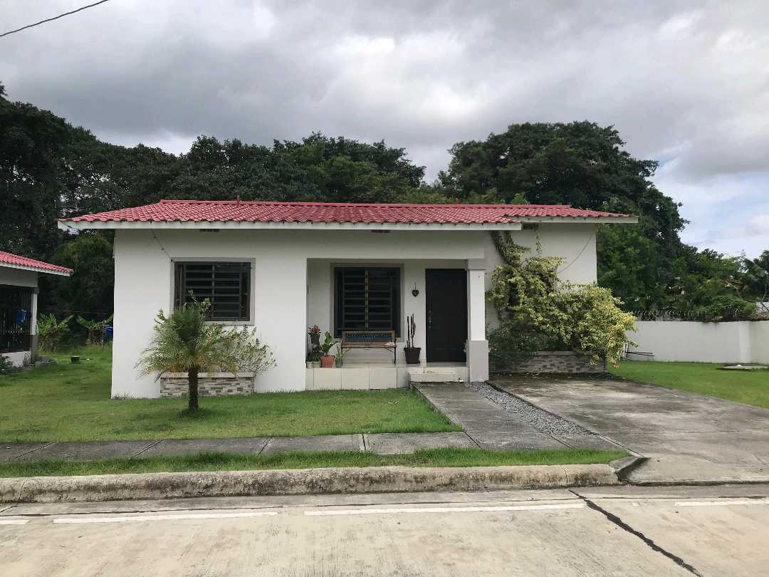 VENTA DE CASA EN DAVID DE  3R