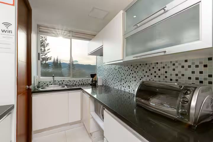 VENDE APARTAESTUDIO EL POBLADO MEDELLIN ✅