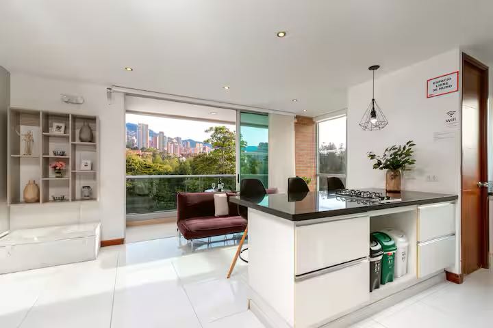 VENDE APARTAESTUDIO EL POBLADO MEDELLIN ✅