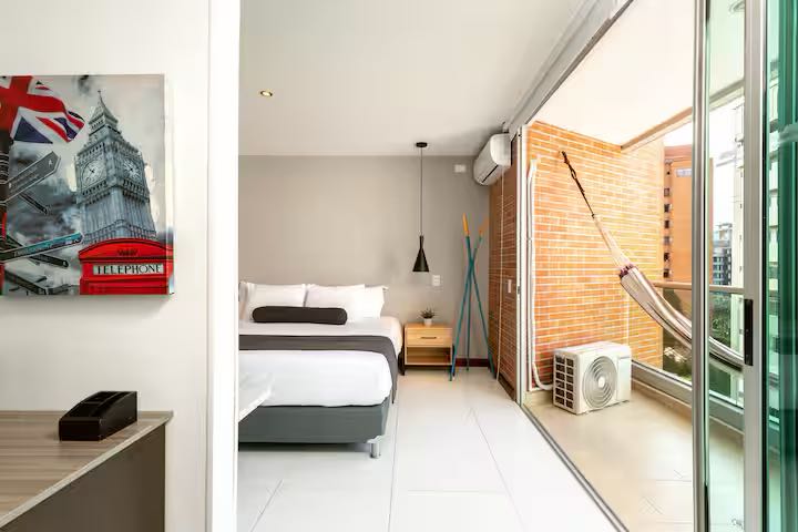 VENDE APARTAESTUDIO EL POBLADO MEDELLIN ✅