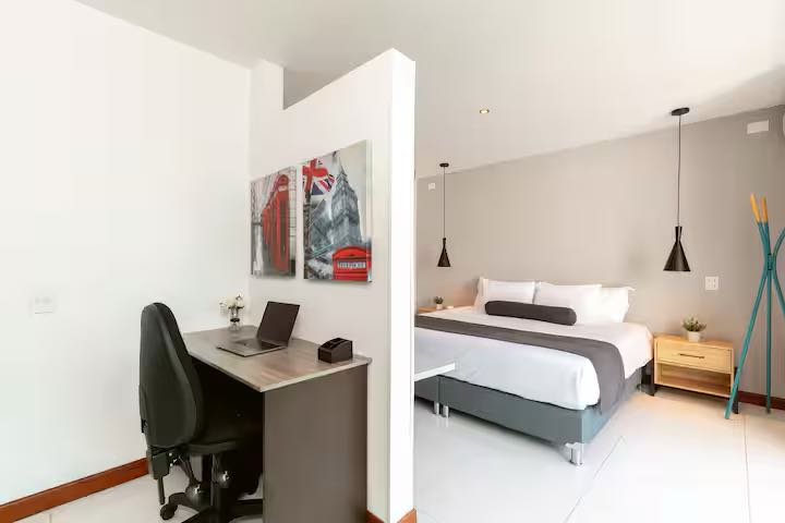 VENDE APARTAESTUDIO EL POBLADO MEDELLIN ✅